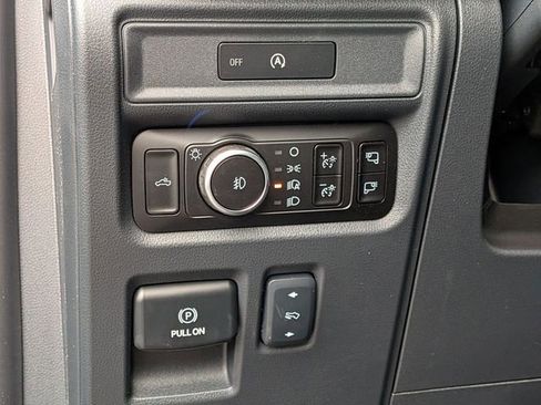 New 2025 Ford F150 Lariat w/ Equipment Group 501A Mid image 30