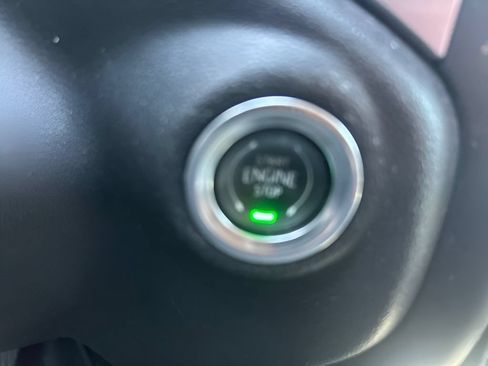 Used 2019 GMC Sierra 1500 SLE w/ SLE Value Package AWD/4WD image 28