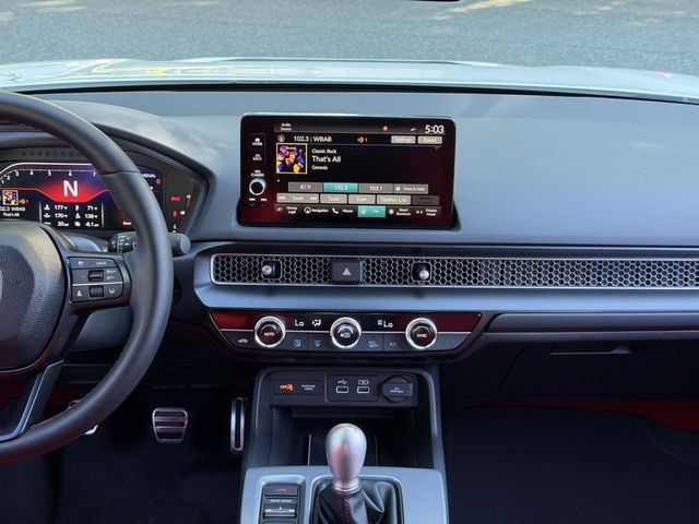 Used 2023 Honda Civic Type R image 16