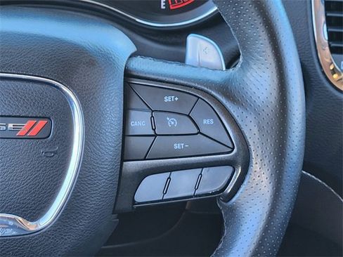 Used 2018 Dodge Durango GT image 33