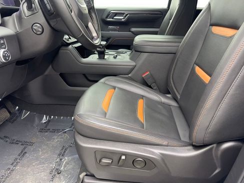 Used 2025 GMC Sierra 1500 AT4 image 27