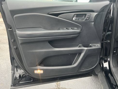 Used 2019 Honda Ridgeline RTL-E image 12