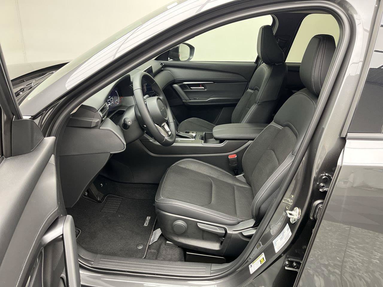New 2026 MAZDA CX-5 Select AWD/4WD image 3