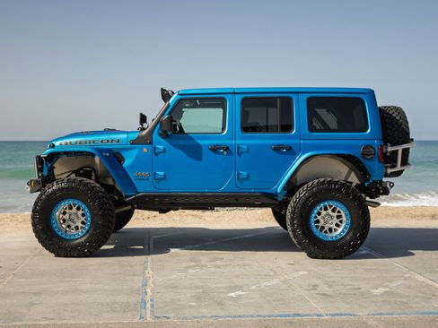 Used 2021 Jeep Wrangler Unlimited Rubicon w/ Xtreme Recon 35" Tire Package AWD/4WD image 7