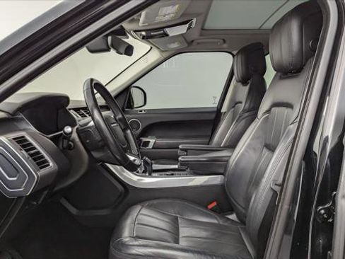 Used 2019 Land Rover Range Rover Sport HSE image 14