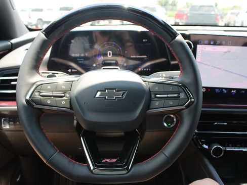 New 2026 Chevrolet Traverse RS FWD image 39