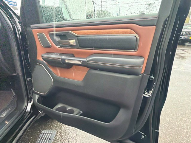 Used 2019 RAM 1500 Limited AWD/4WD image 8