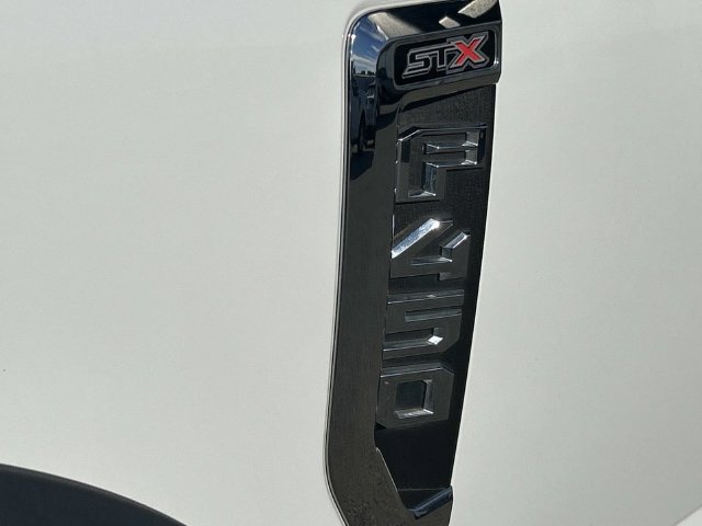 Used 2020 Ford F450 XL w/ STX Appearance Package AWD/4WD image 11