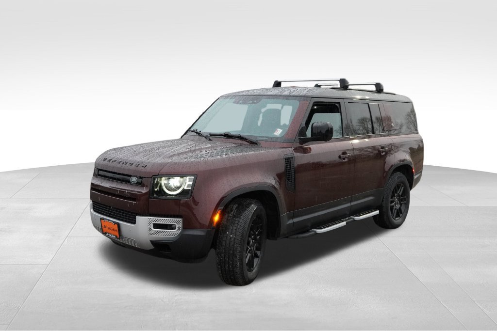 Used 2023 Land Rover Defender 130 SE AWD/4WD image 11