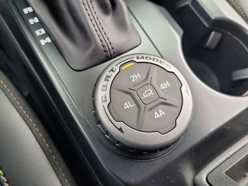 New 2025 Ford Bronco Badlands w/ Sasquatch Package image 59