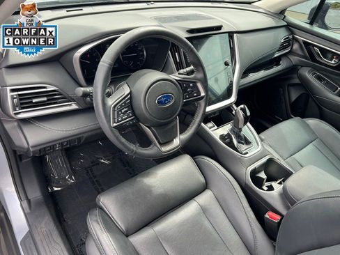 Used 2023 Subaru Outback Limited AWD/4WD image 8