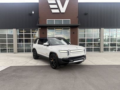 Used 2023 Rivian R1S Adventure