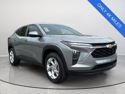 Used 2026 Chevrolet Trax LS w/ LS Convenience Package