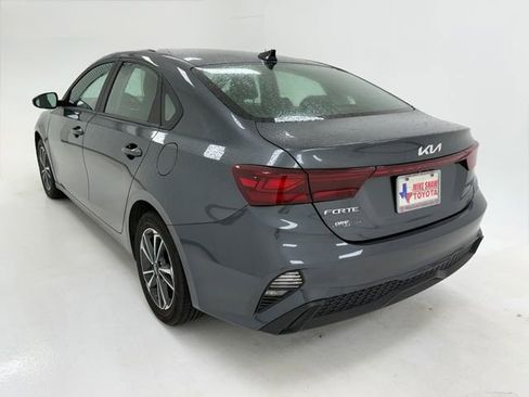 Used 2024 Kia Forte LXS FWD image 18