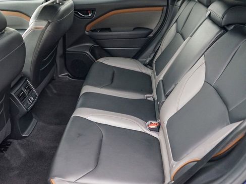 Used 2025 Subaru Forester Sport image 19