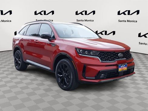 Certified 2021 Kia Sorento SX image 3