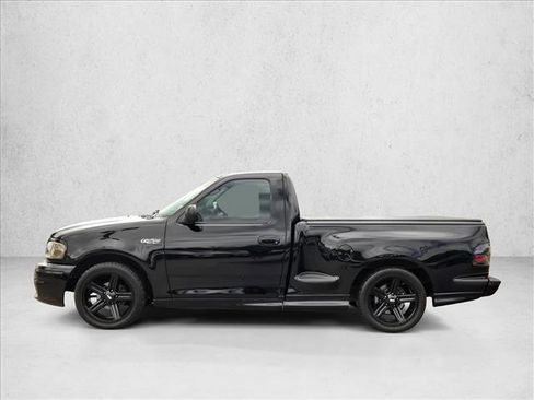 Used 1999 Ford F150 Lightning image 8