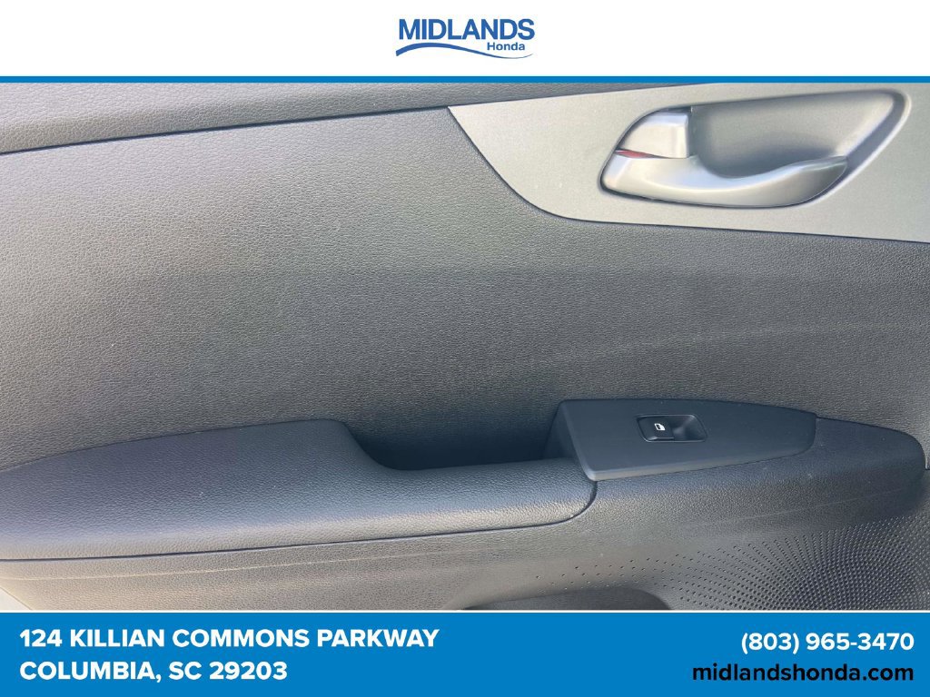 Used 2021 Kia Forte LXS FWD image 11