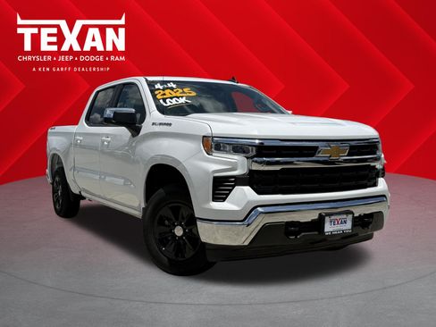 Used 2025 Chevrolet Silverado 1500 LT AWD/4WD image 1