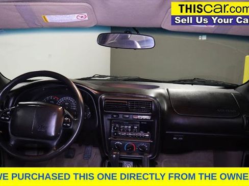 Used 2002 Chevrolet Camaro Z28 w/ Preferred Equipment Group 2 RWD image 15
