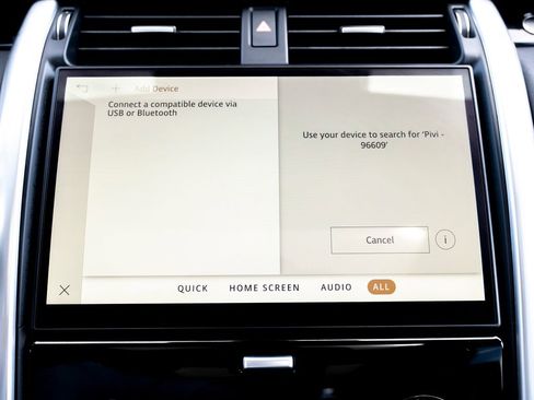 Certified 2024 Land Rover Discovery S image 31