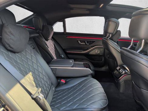 Used 2022 Mercedes-Benz S 580 4MATIC Sedan image 24