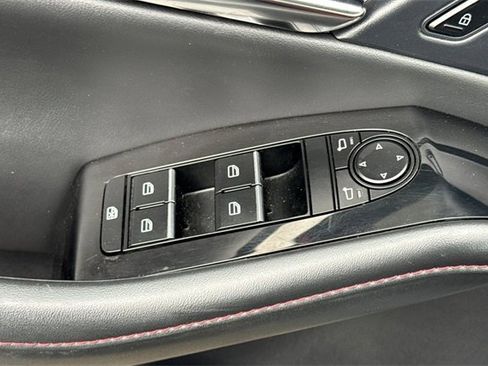 Used 2024 MAZDA CX-30 AWD 2.5 S w/ Preferred Package image 12