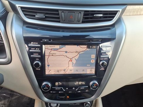 Used 2023 Nissan Murano SL w/ SL Moonroof Package image 24
