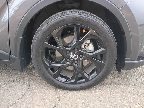 Used 2021 Toyota C-HR Nightshade image 9