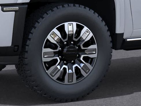 New 2026 GMC Sierra 3500 Denali w/ Denali Reserve Package image 9