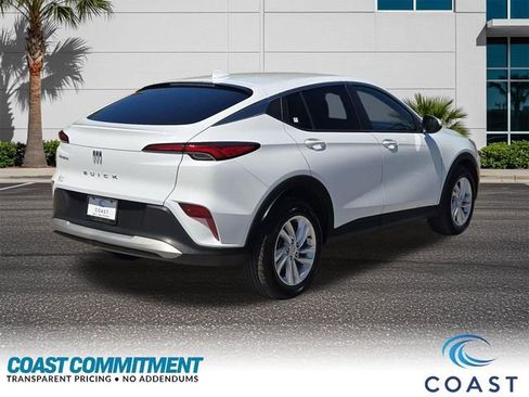 Certified 2024 Buick Envista Sport Touring w/ Convenience I Package FWD image 6