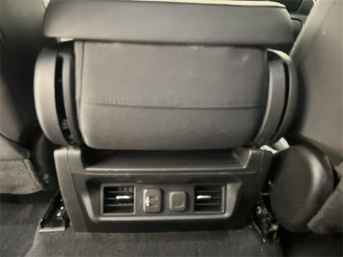 Used 2020 Chevrolet Silverado 1500 LT Trail Boss w/ Convenience Package image 12