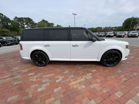 Used 2019 Ford Flex Limited w/ Appearance Package FWD image 20