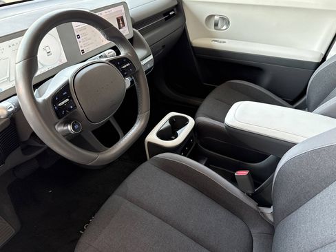 Used 2024 Hyundai Ioniq 5 SEL RWD image 9