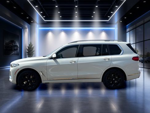 Used 2021 BMW X7 xDrive40i AWD/4WD image 7