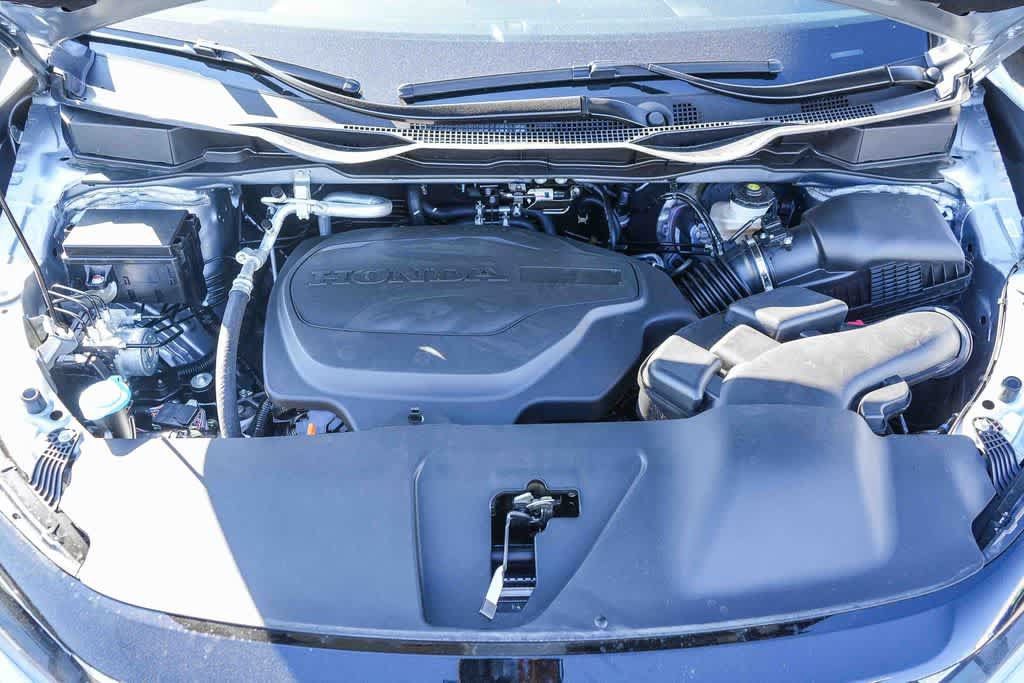 Certified 2026 Honda Odyssey EX-L image 13