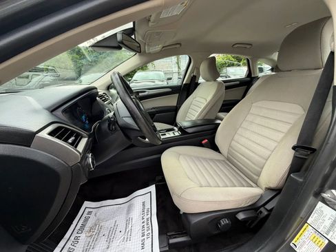 Used 2019 Ford Fusion S FWD image 16