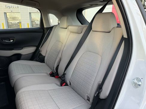 Used 2025 Honda HR-V LX image 26