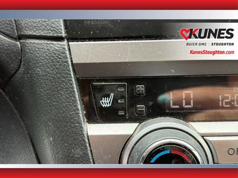 Used 2017 Subaru Outback 2.5i Premium AWD/4WD image 33