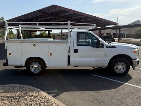 Used 2015 Ford F250 XL w/ XL Appearance Package RWD image 14