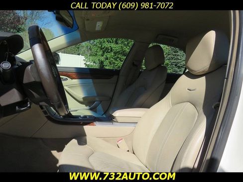 Used 2010 Cadillac CTS Luxury RWD image 24