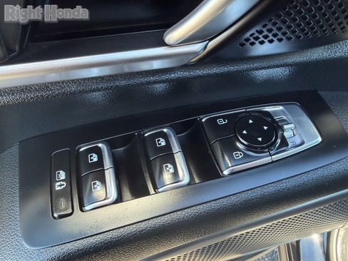 Used 2025 Kia Telluride S image 24