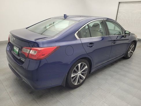 Used 2017 Subaru Legacy 2.5i Limited AWD/4WD image 10