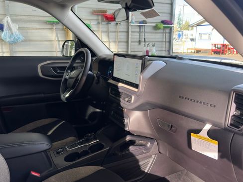 Used 2025 Ford Bronco Sport Big Bend image 18