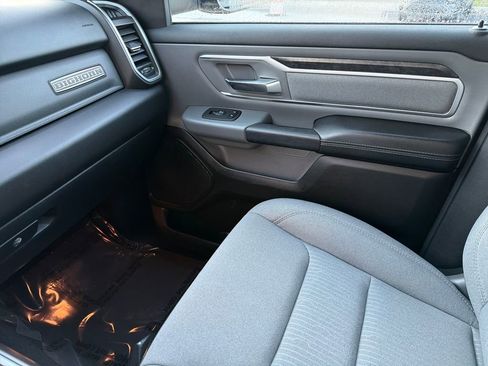 Used 2021 RAM 1500 Big Horn image 32