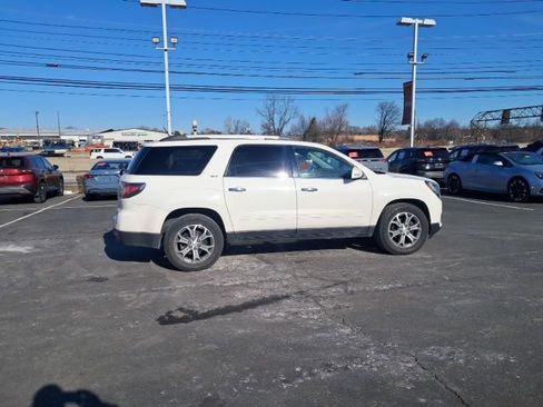 Used 2014 GMC Acadia SLT image 4