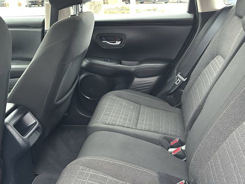 Used 2023 Honda HR-V LX image 29