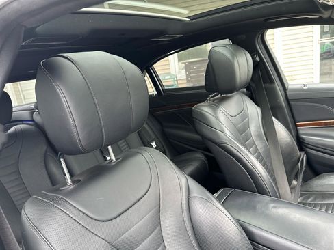 Used 2015 Mercedes-Benz S 550 4MATIC Sedan image 17