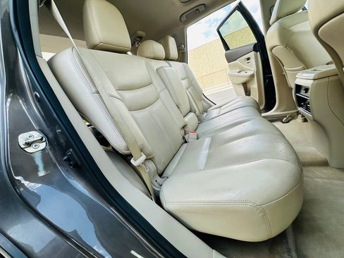 Used 2015 Nissan Murano SL w/ SL Technology Package FWD image 24