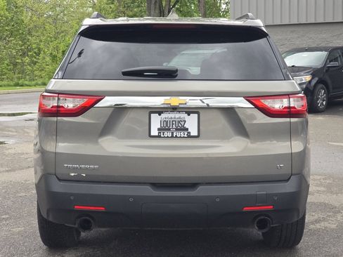 Used 2019 Chevrolet Traverse LT FWD image 13